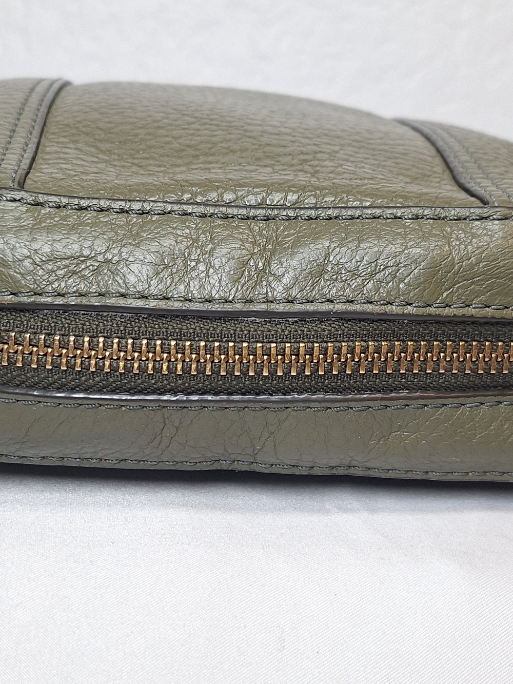 Authentic Fossil Gemma Pebbled Leather Crossbody Bag – Olive Green - Picture 8 of 16